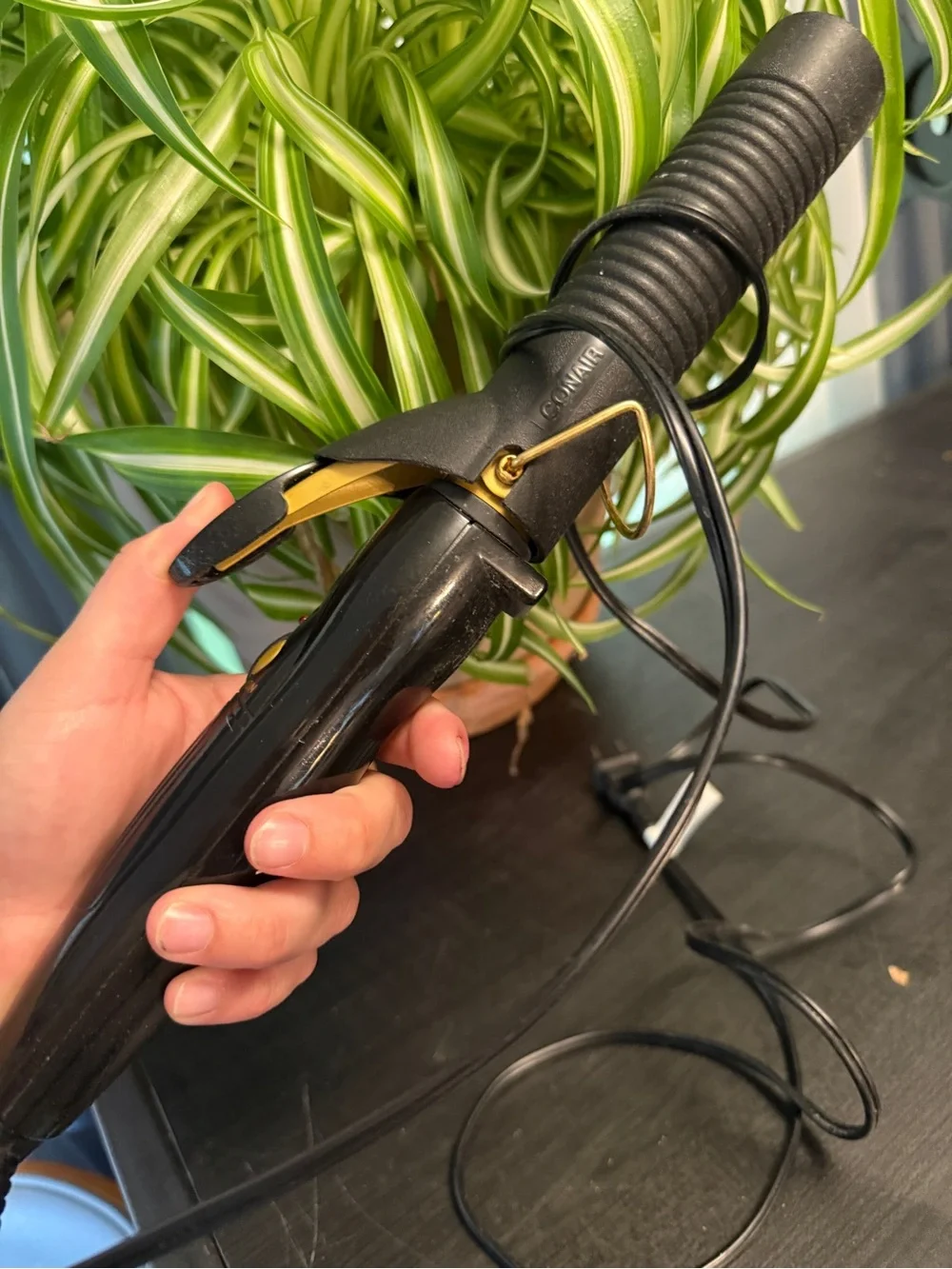 Black Hair Curling Iron - CONAIR